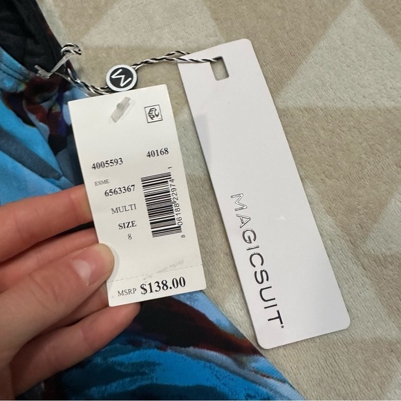 Monarch Esme Tankini Top
Magicsuit® - Picture 4 of 4